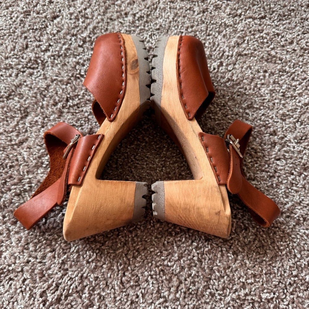 MIA Brown Leather Abba Clogs Size 36 US 6 Luggage Swedish 70’s Hippie Boho - Picture 8 of 11